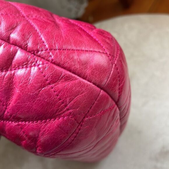 VTG COACH Quilted Raspberry Leather Tote Purse - Picture 13 of 16